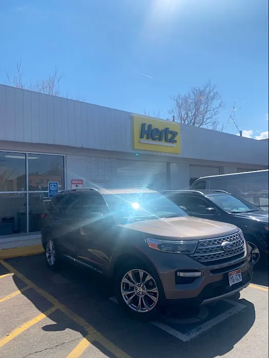 Hertz Car Rental - Denver - East Colfax Avenue Picture 4