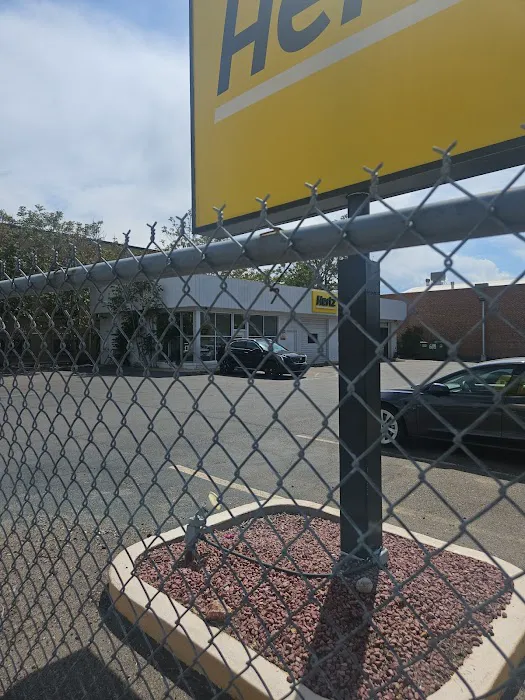 Hertz Car Rental - Denver - East Colfax Avenue Picture 6