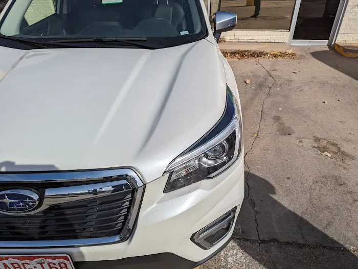 Avis Car Rental Picture 3