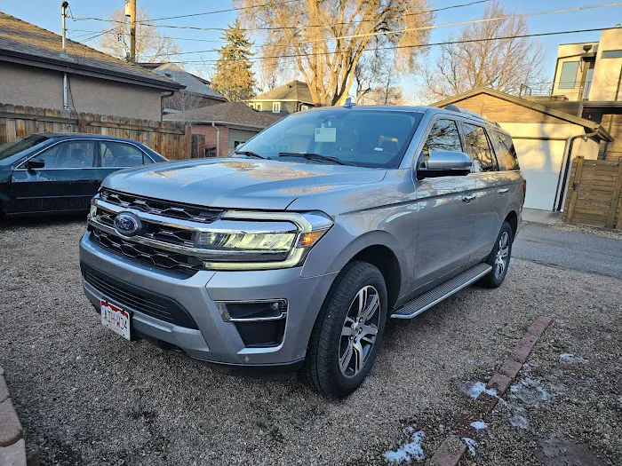 Avis Car Rental Picture 4