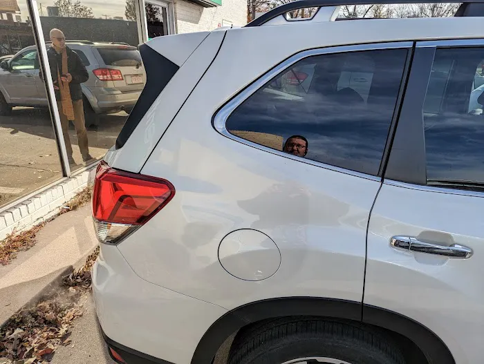 Avis Car Rental Picture 8