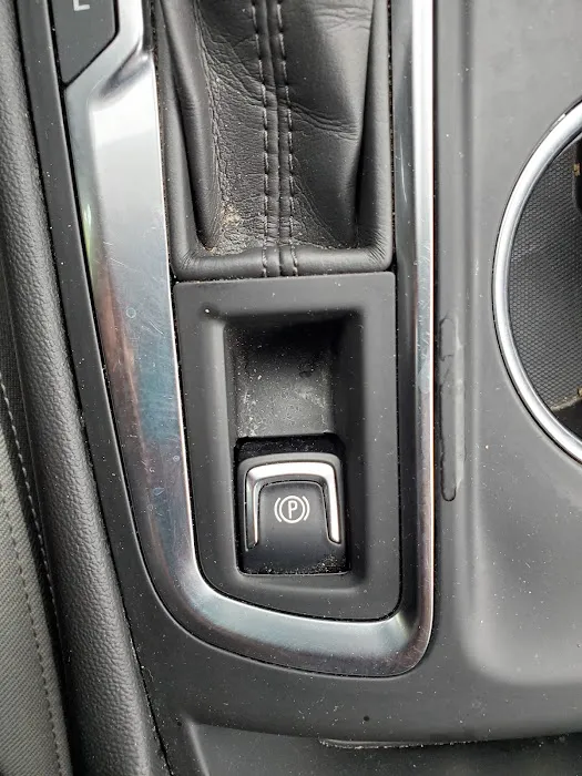 Avis Car Rental Picture 2
