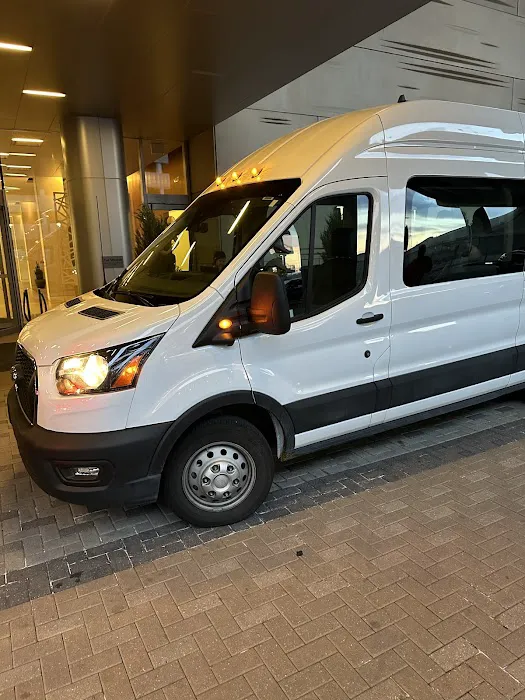 Mile High SUV & Passenger Van Rental Denver Picture 10