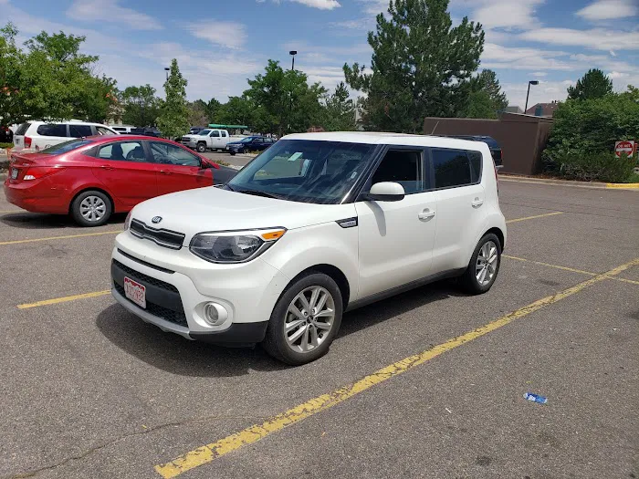 Budget Car Rental Picture 3