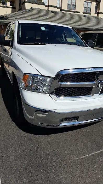 Budget Car Rental Picture 3