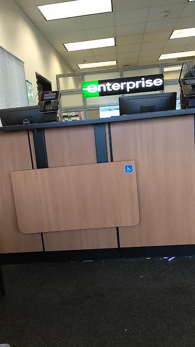 Enterprise Rent-A-Car Picture 9