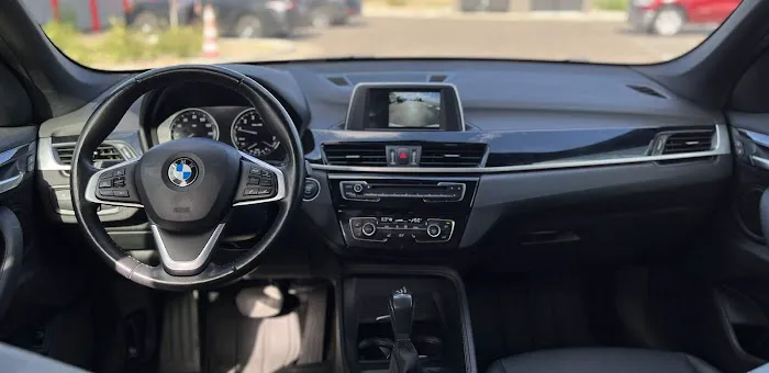 5-Star Rides hosted on Turo Picture 8