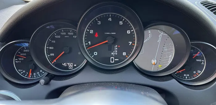 5-Star Rides hosted on Turo Picture 10
