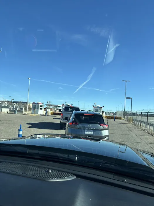 Dollar Car Rental - Denver International Airport Picture 4