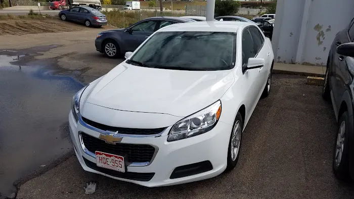 Hertz Car Rental - Arvada - N Sheridan Boulevard Picture 5