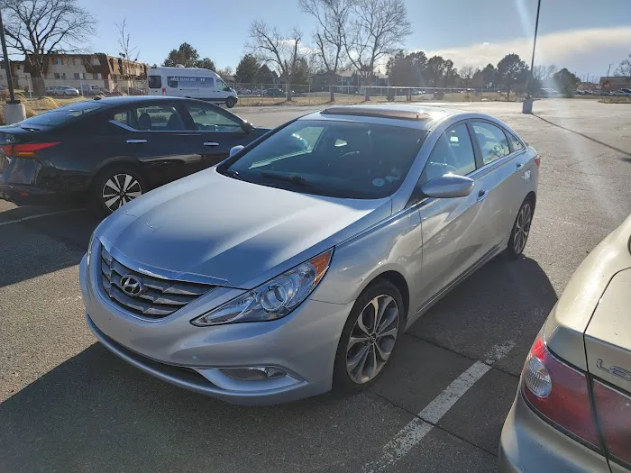 Enterprise Rent-A-Car Picture 4