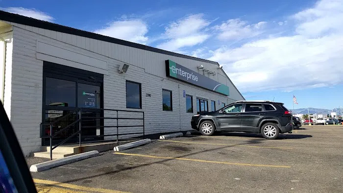Enterprise Rent-A-Car Picture 1