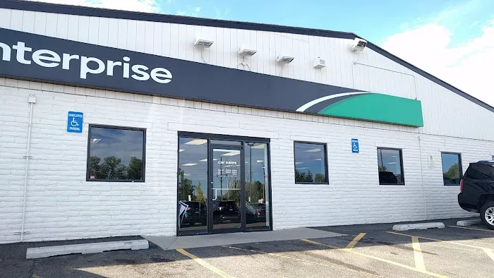 Enterprise Rent-A-Car Picture 6