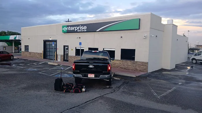 Enterprise Rent-A-Car Picture 1