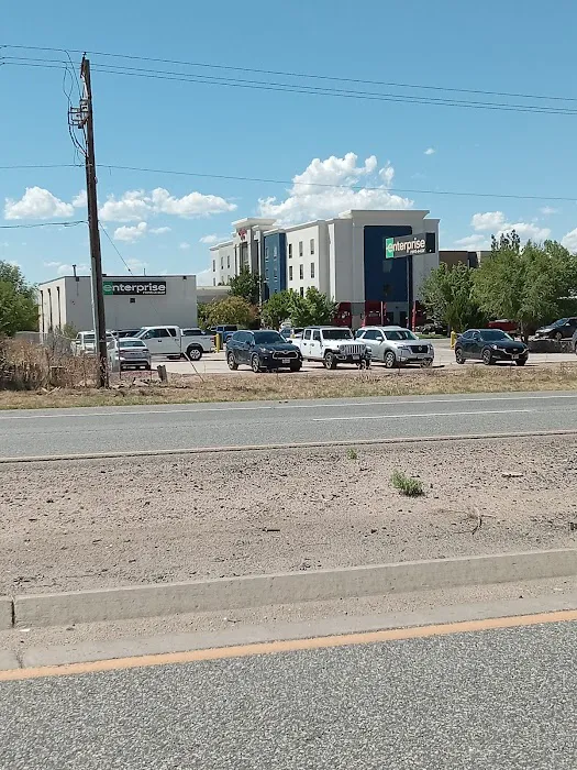 Enterprise Rent-A-Car Picture 9