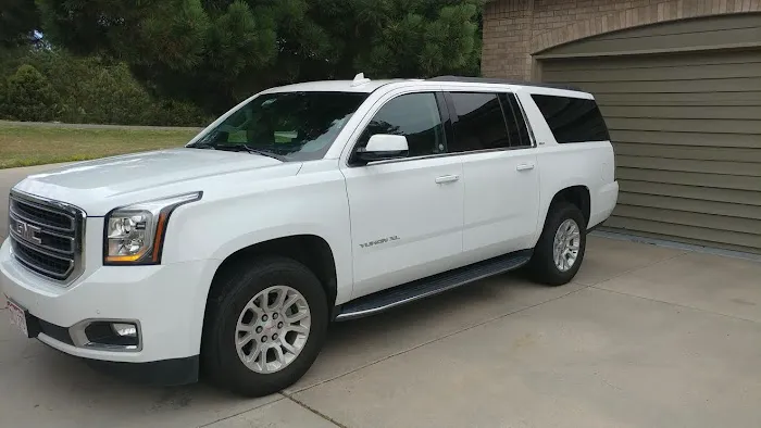Avis Car Rental Picture 3