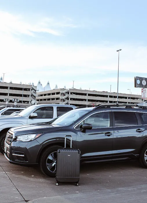 Denver Auto Rentals Picture 5