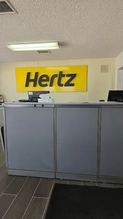 Hertz Car Rental - Longmont - South Main Street Picture 9