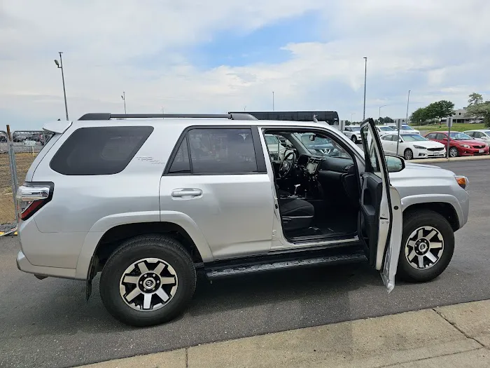 Budget Car Rental Picture 2