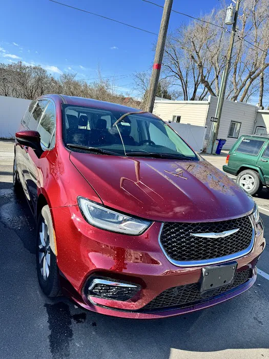 NOCO Auto Rentals Picture 7