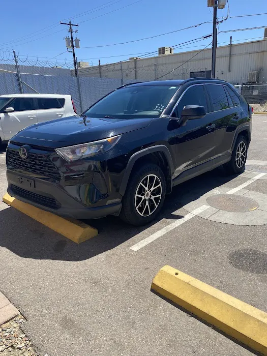 Last Resort Car Rental Picture 7