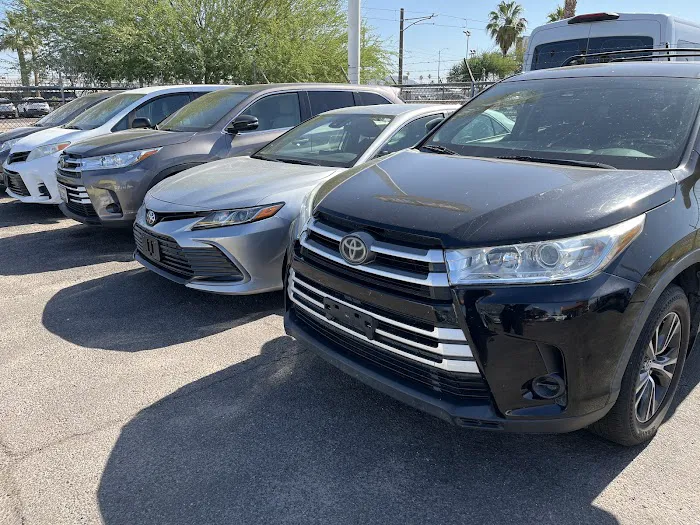 Airport Rent-A-Car Picture 2