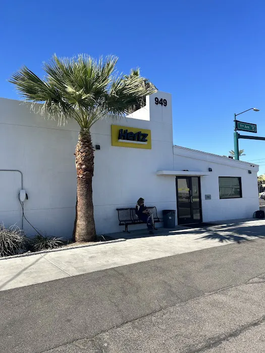 Hertz Car Rental - Phoenix - West Camelback Road Picture 1