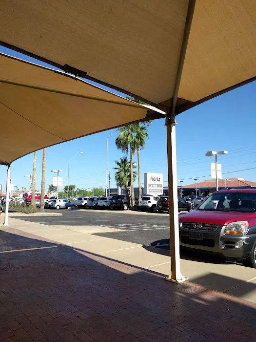 Hertz Car Rental - Phoenix - West Bell Road Picture 9