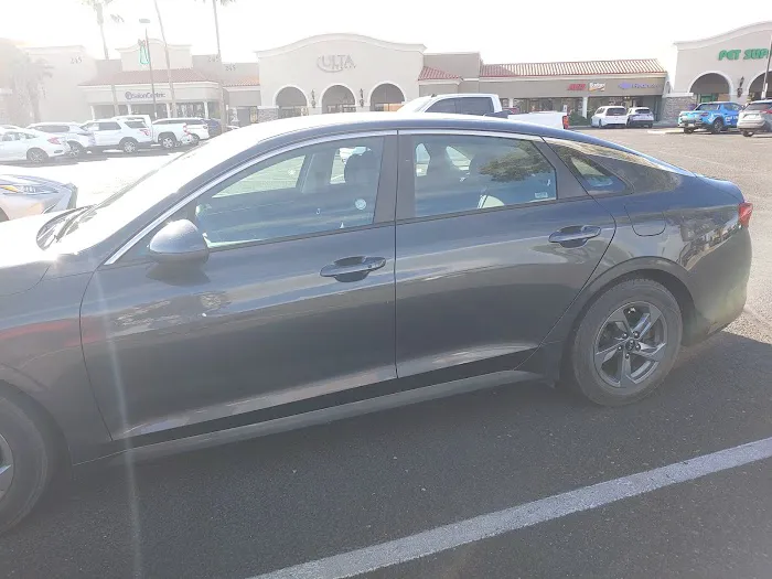 Budget Car Rental Picture 2