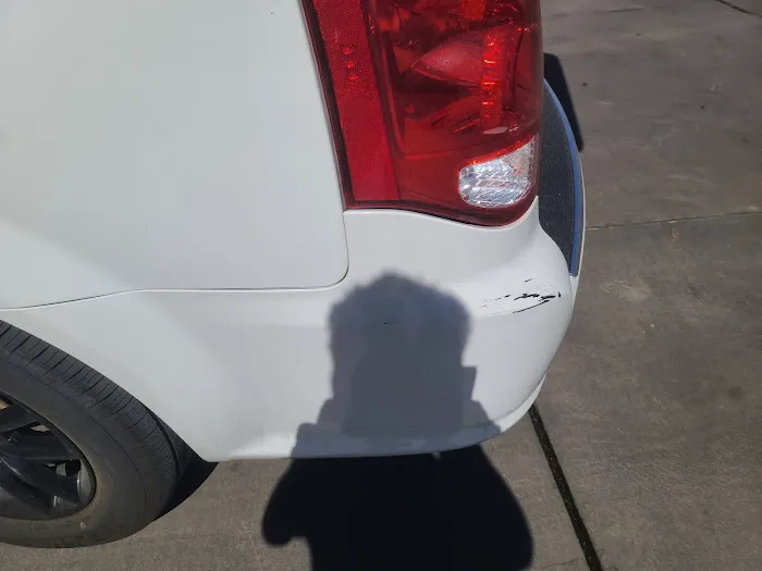 Avis Car Rental Picture 6