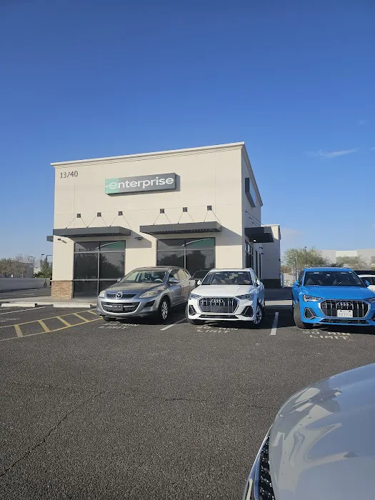 Enterprise Rent-A-Car Picture 2