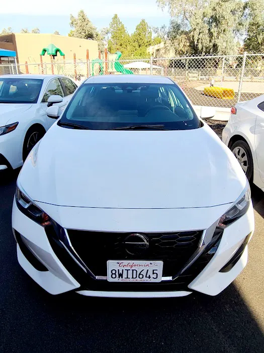 Avis Car Rental Picture 3