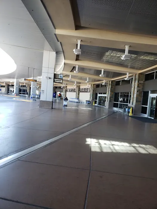 Avis Car Rental Picture 6