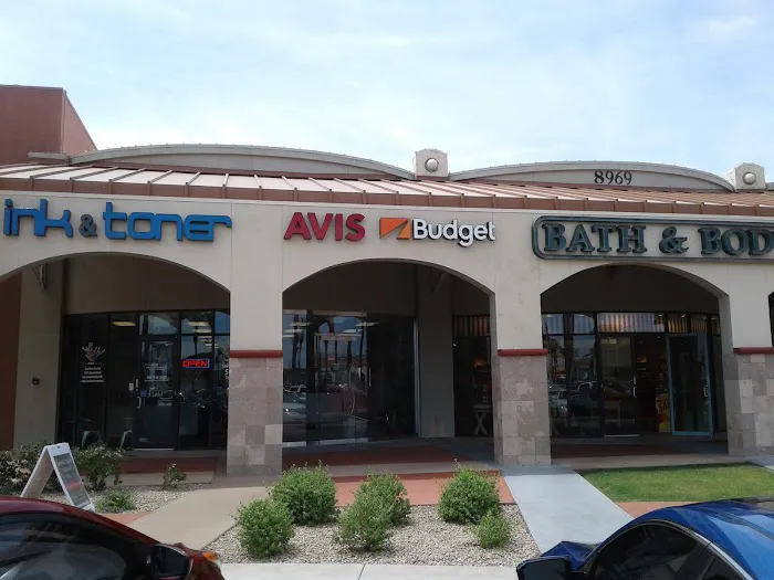 Avis Car Rental Picture 2
