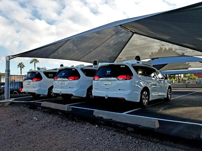 Avis Car Rental Picture 5