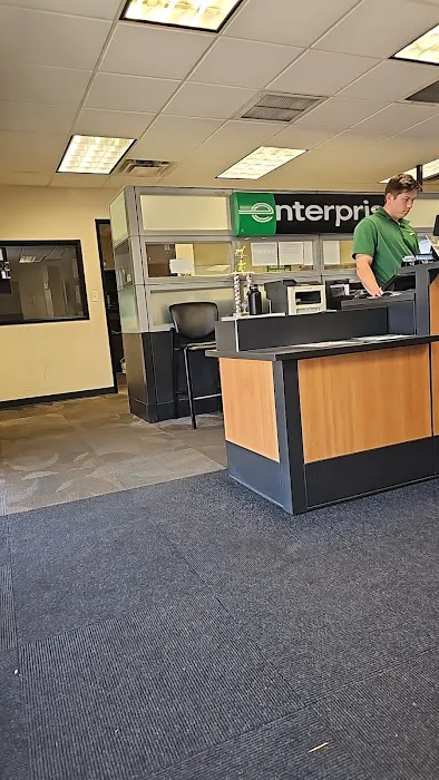 Enterprise Rent-A-Car Picture 3