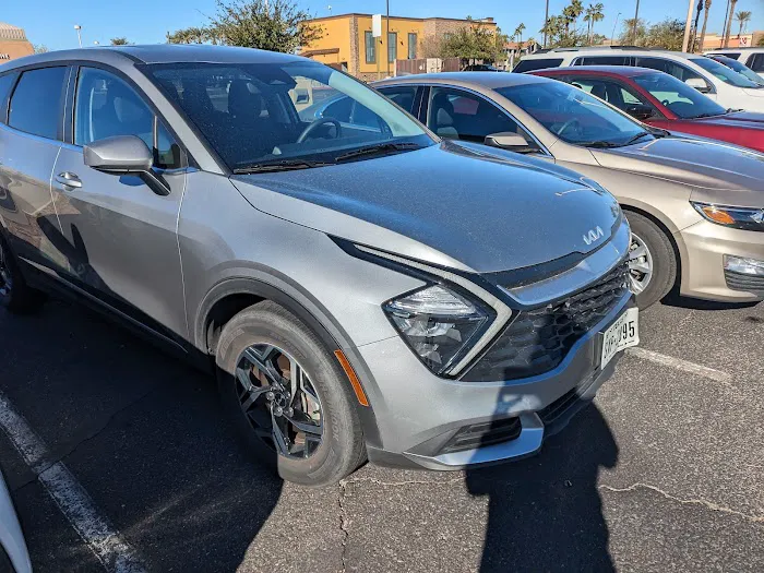Hertz Car Rental - Tempe - South Priest Drive Picture 5