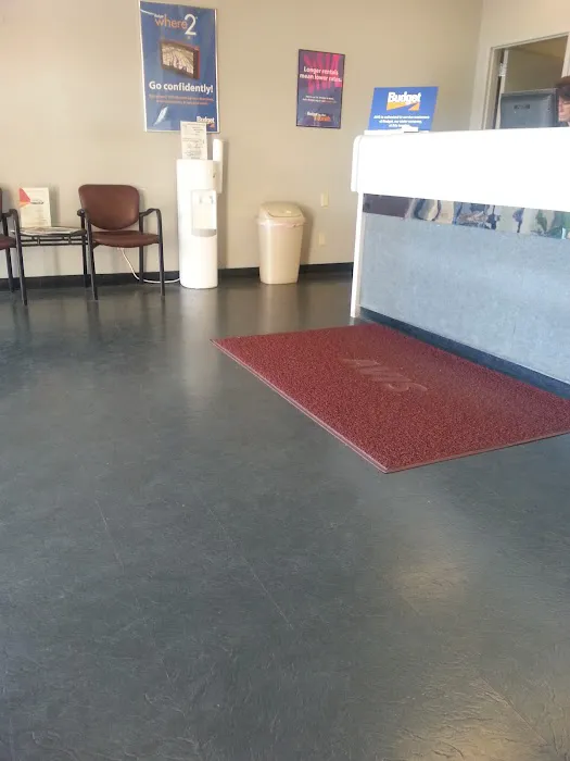 Avis Car Rental Picture 1