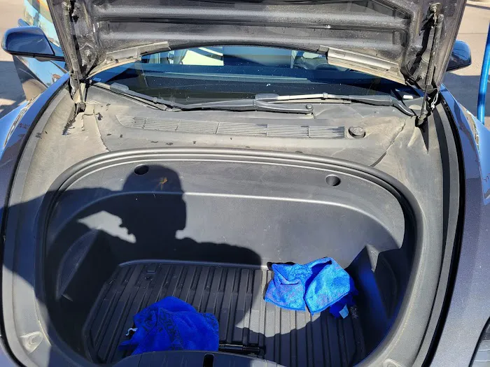 Hertz / Uber Vehicle Solutions Picture 5