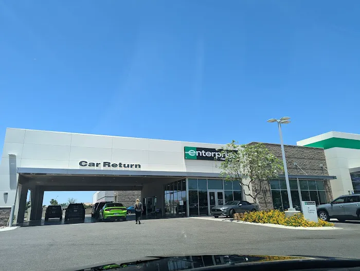 Enterprise Rent-A-Car Picture 3