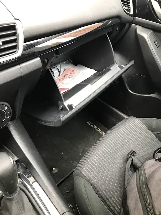 Budget Car Rental Picture 3