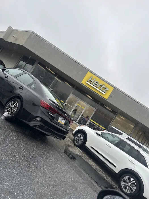 Hertz Car Rental - Catonsville - Baltimore National Pike Picture 5