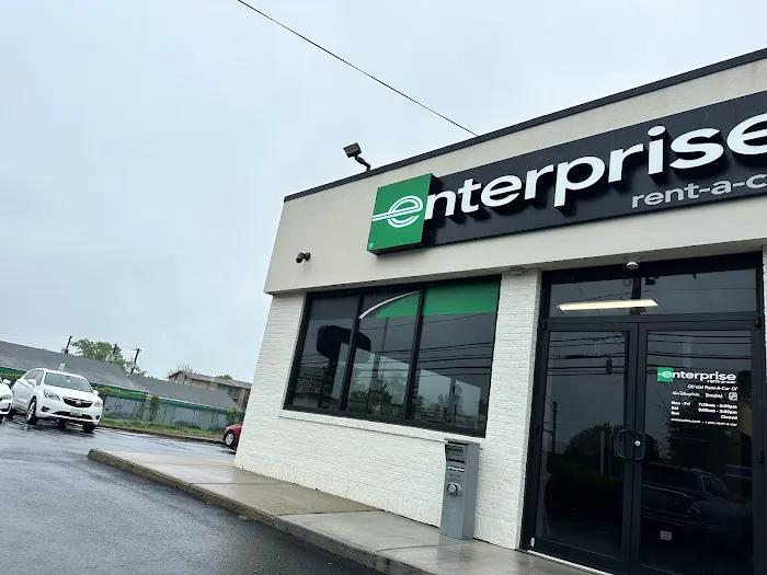 Enterprise Rent-A-Car Picture 1