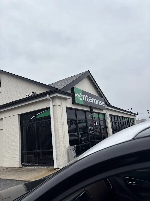Enterprise Rent-A-Car Picture 3