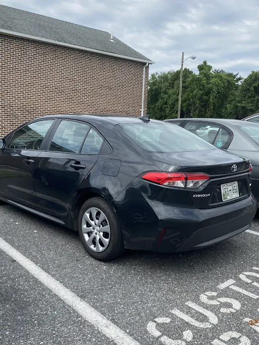 Hertz Car Rental - Glen Burnie - Crain Highway South Picture 7