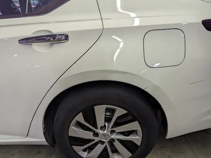 Avis Car Rental Picture 4