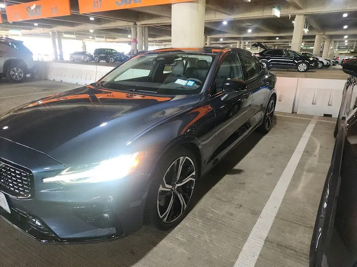 SIXT Rent a Car Baltimore Int Airport Picture 2