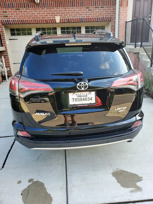JOOLIE CAR RENTALS Picture 1
