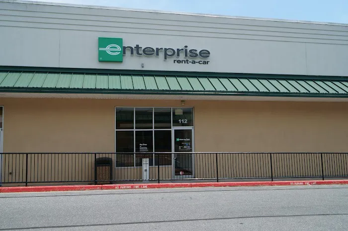 Enterprise Rent-A-Car Picture 3