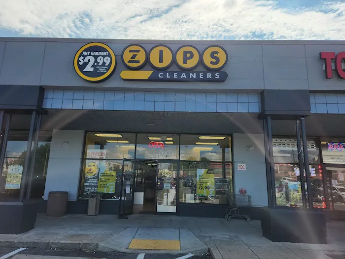Hertz Car Rental - Laurel - Us 1 Picture 2